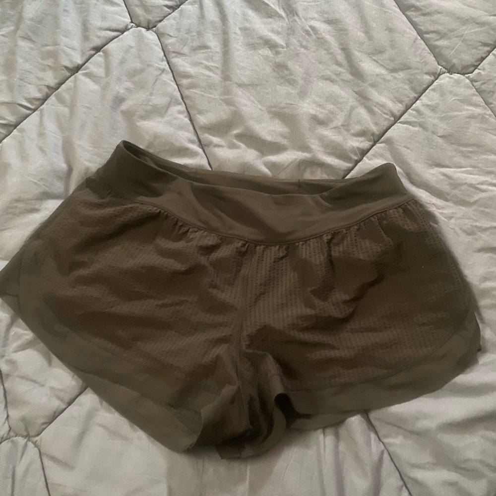 Lululemon swim shorts